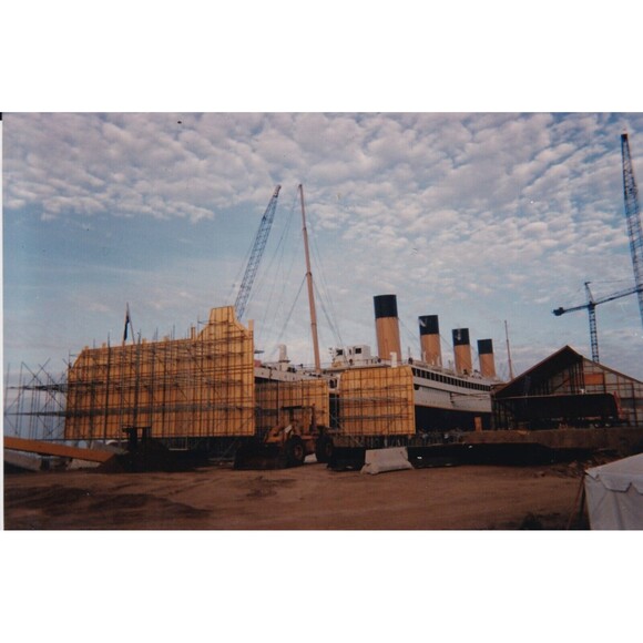 NEW 3 PHOTOS Behind the Scene Movie Titanic Print Kodak Professional Paper 4"x6" - Picture 4 of 6